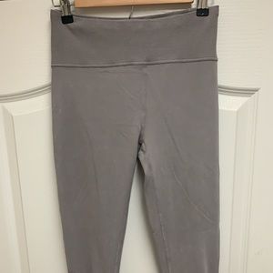 Lululemon leggings size 6